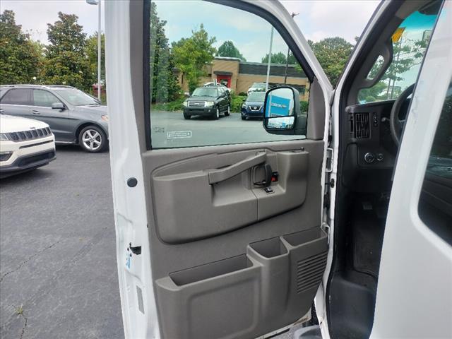 2017 Chevrolet Express LT 2500