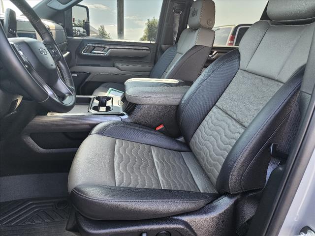2024 Chevrolet Silverado 2500HD ZR2