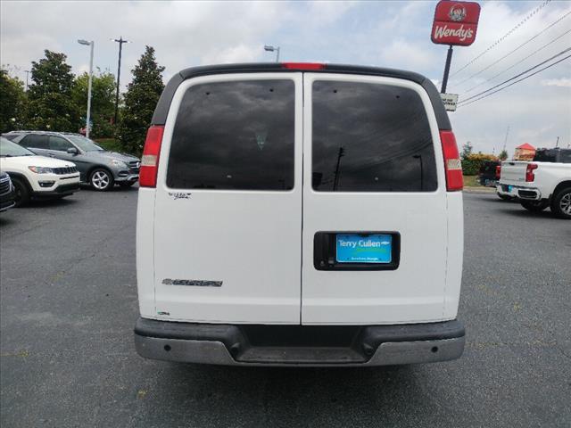 2017 Chevrolet Express LT 2500