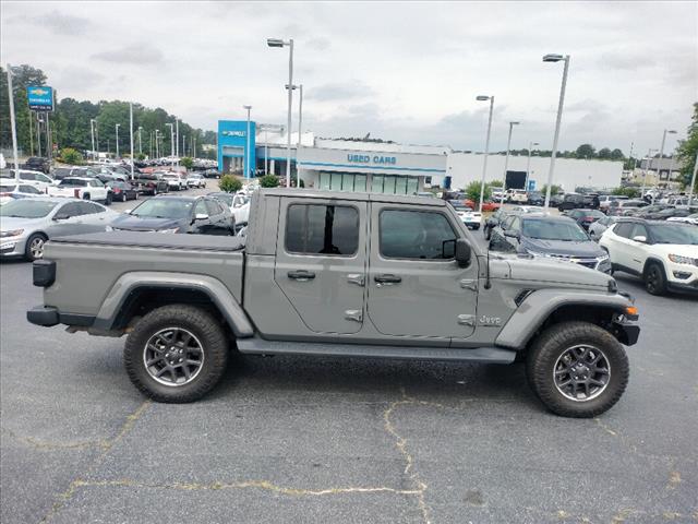 2021 Jeep Gladiator Overland