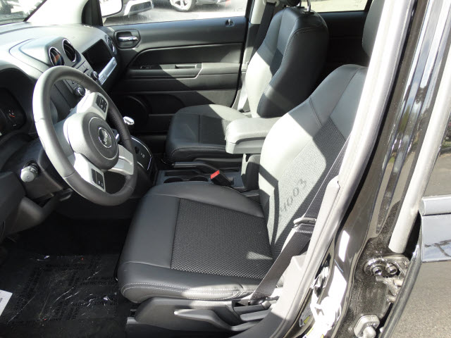 2016 Jeep Compass Sport