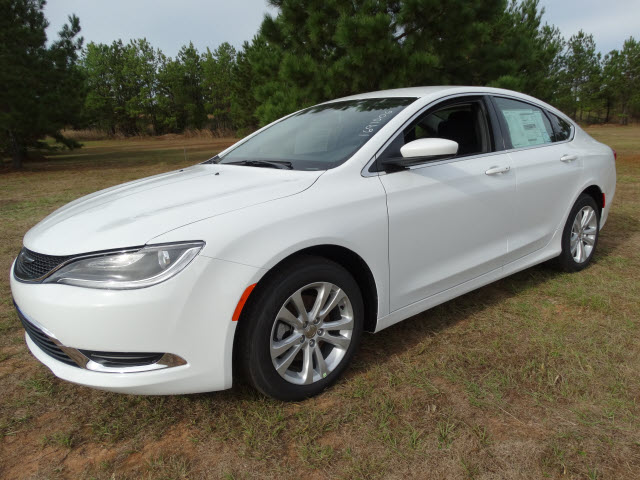2016 Chrysler 200 