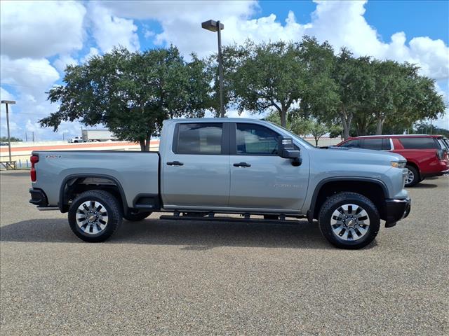 2026 Chevrolet Silverado 2500HD Custom