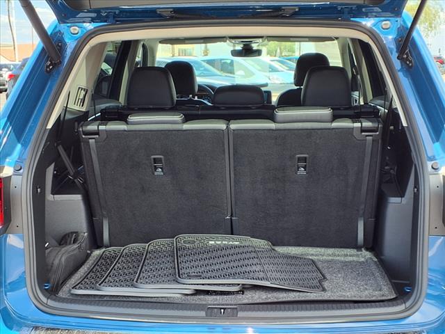 2025 Volkswagen Atlas SE