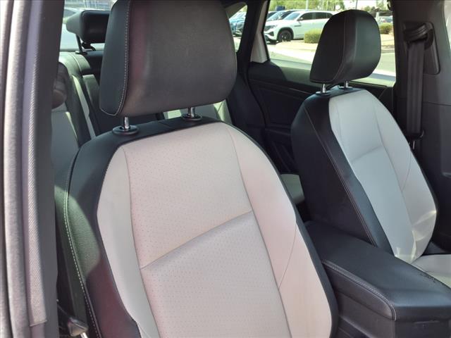 2019 Volkswagen Jetta R-Line