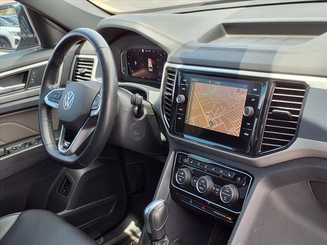 2022 Volkswagen Atlas Cross Sport V6 SEL R-Line 4Motion
