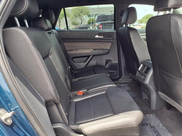 2022 Volkswagen Atlas Cross Sport V6 SEL R-Line 4Motion