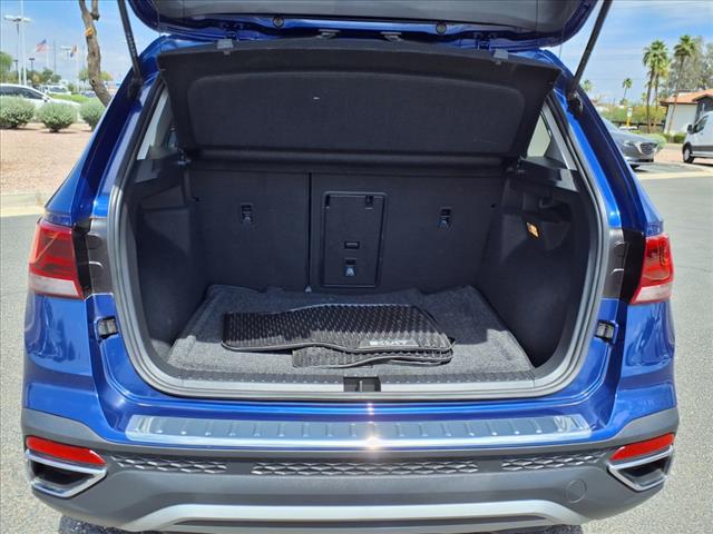 2022 Volkswagen Taos SE 4Motion
