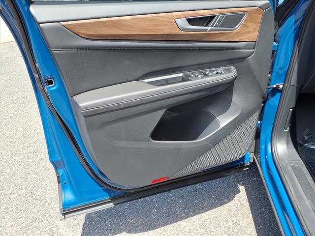 2025 Volkswagen Atlas SE