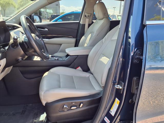 2020 Cadillac XT4 Premium Luxury