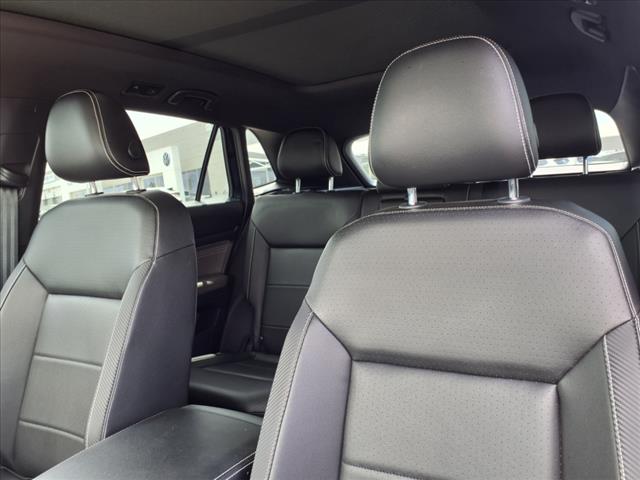 2022 Volkswagen Atlas Cross Sport V6 SEL R-Line 4Motion
