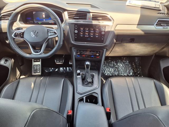 2022 Volkswagen Tiguan SE R-Line Black