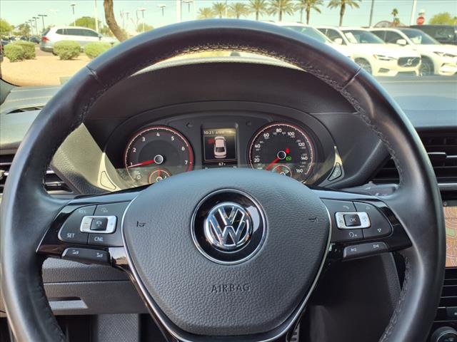 2021 Volkswagen Passat R-Line