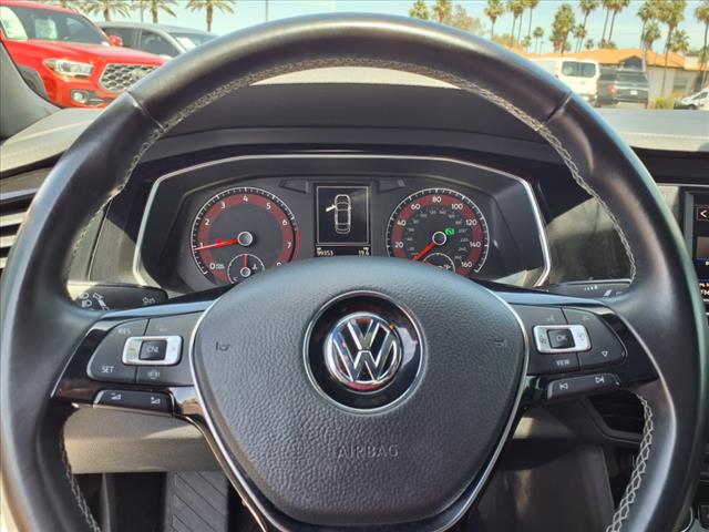 2019 Volkswagen Jetta R-Line