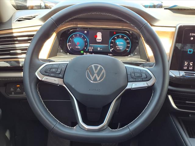 2025 Volkswagen Atlas SE