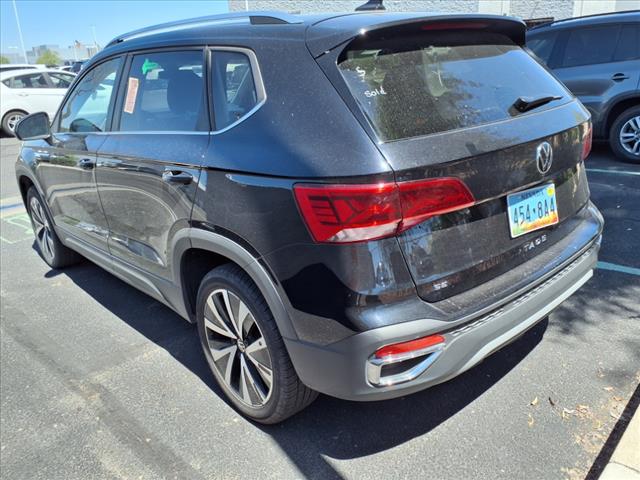 2024 Volkswagen Taos SE