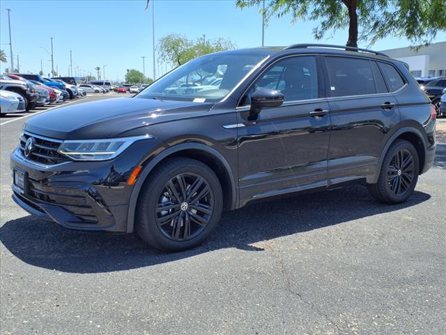 2022 Volkswagen Tiguan SE R-Line Black