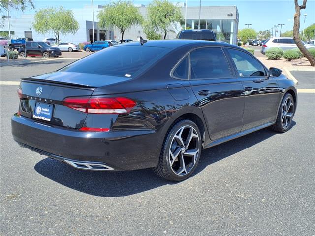 2021 Volkswagen Passat R-Line