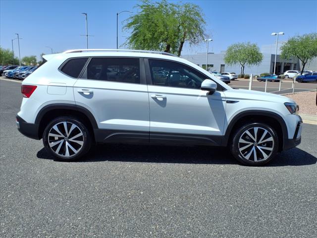 2022 Volkswagen Taos SE