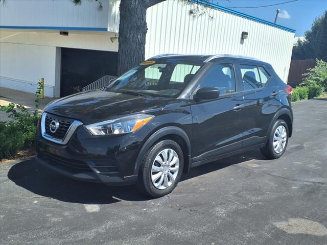 2019 Nissan Kicks S