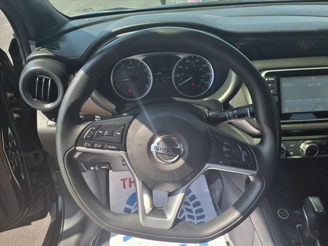 2019 Nissan Kicks S
