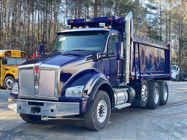 2025 Kenworth T880 Dump