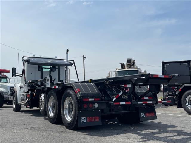 2024 Kenworth T880 Rolloff
