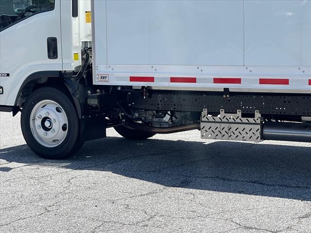 2025 Isuzu NRR Gas Box