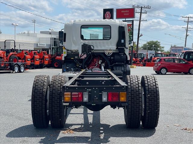 2025 Isuzu FTR Chassis