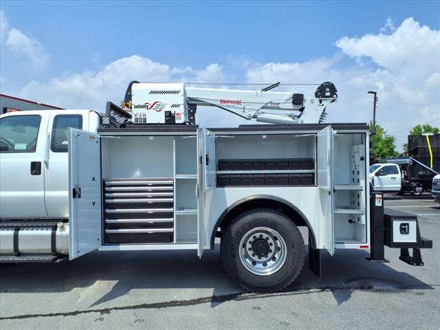 2025 Ford F750 SUPER DUTY