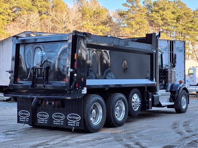 2025 Kenworth W900 Dump