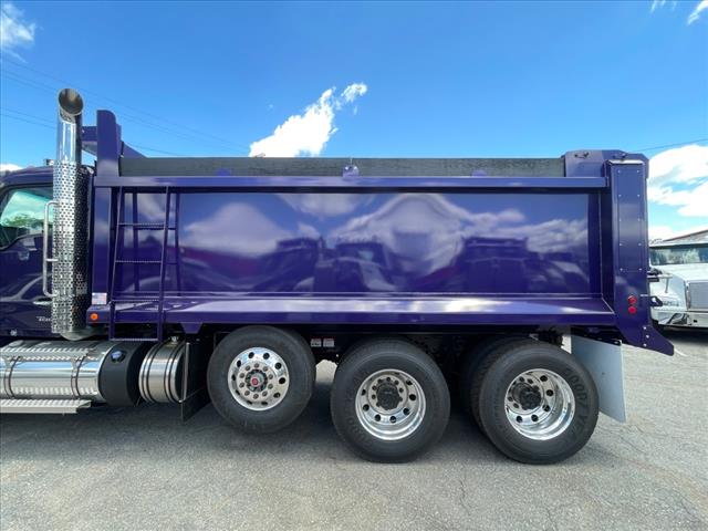 2025 Kenworth T880 Dump