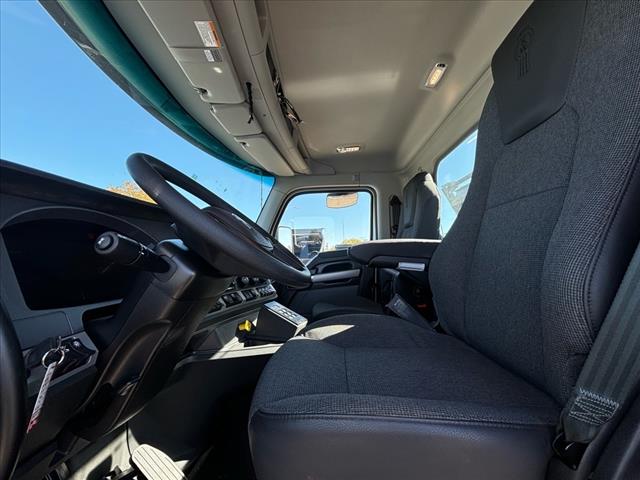 2025 Kenworth T880 Rolloff