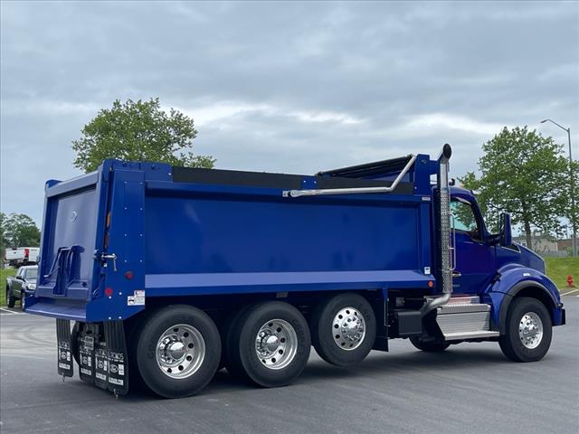 2025 Kenworth T880 Dump