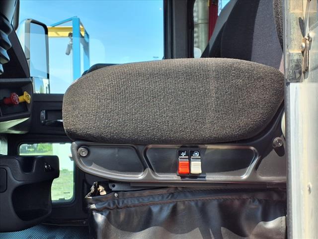 2021 Kenworth T370 DUMP