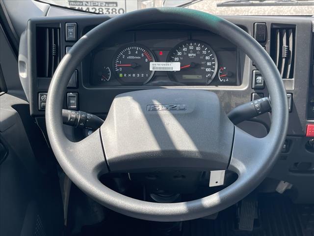 2025 Isuzu NRR Crew Cab