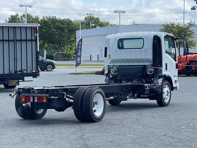 2025 Isuzu NRR Chassis Gas
