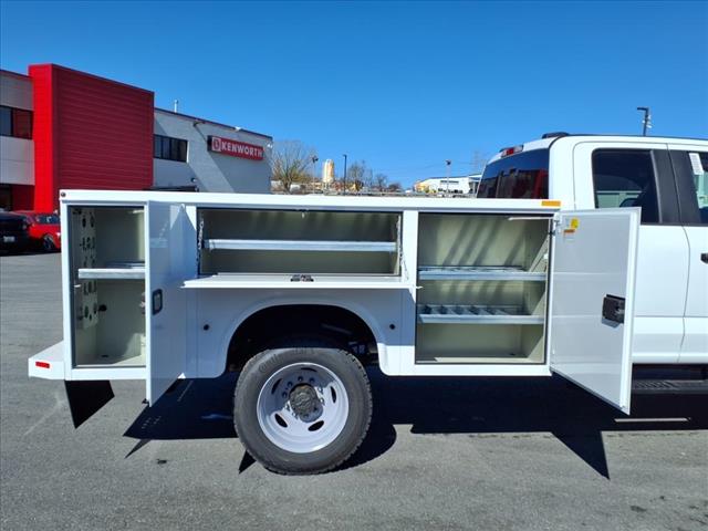 2024 Ford F550 XL