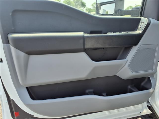 2025 Ford F450 XL