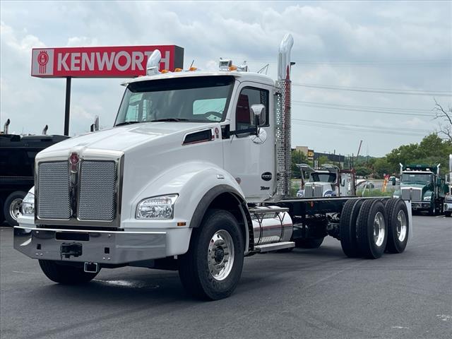 2025 Kenworth T880 Single Cab