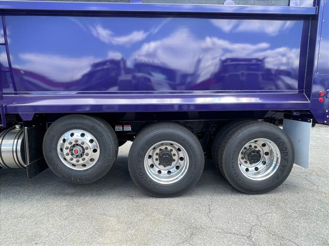 2025 Kenworth T880 Dump