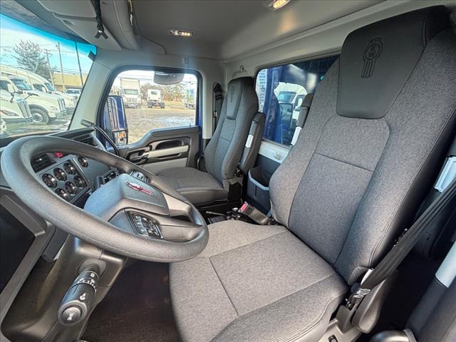 2025 Kenworth T880 Dump