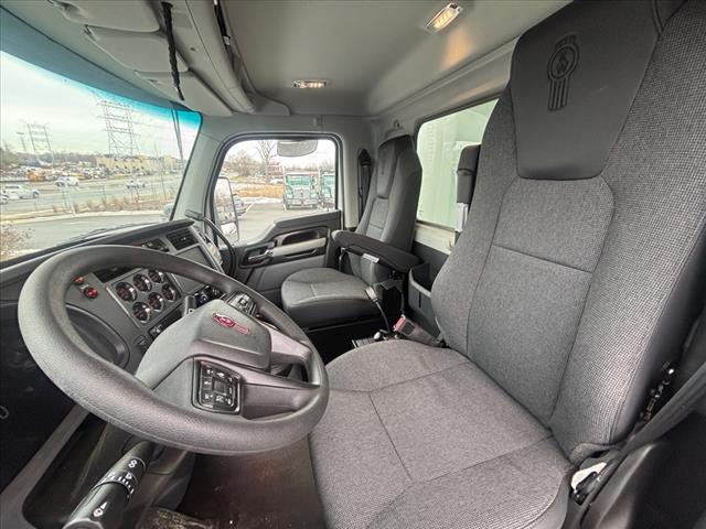 2025 Kenworth T880 Dump