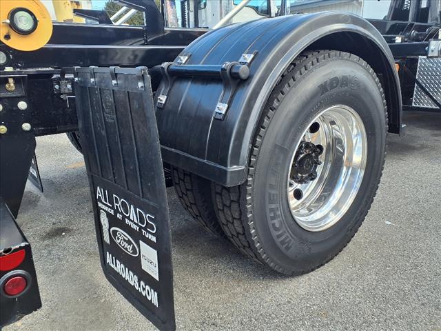 2025 Kenworth T380 T380