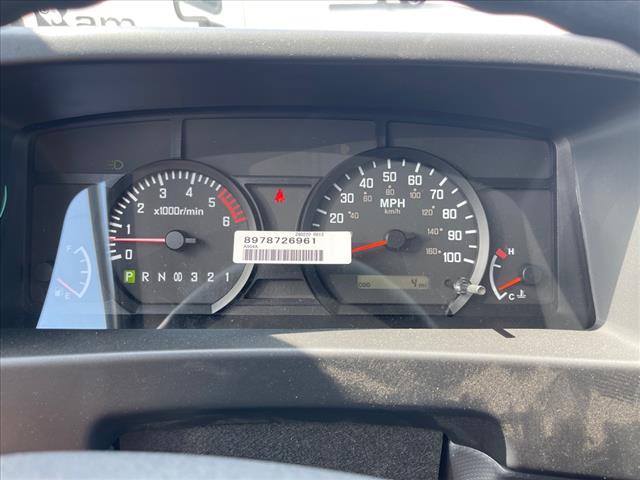 2025 Isuzu NRR Crew Cab