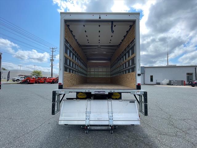2025 Isuzu NRR Box 148