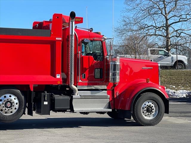 2025 Kenworth W900 Single Cab
