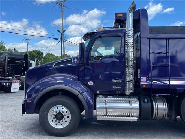 2025 Kenworth T880 Dump