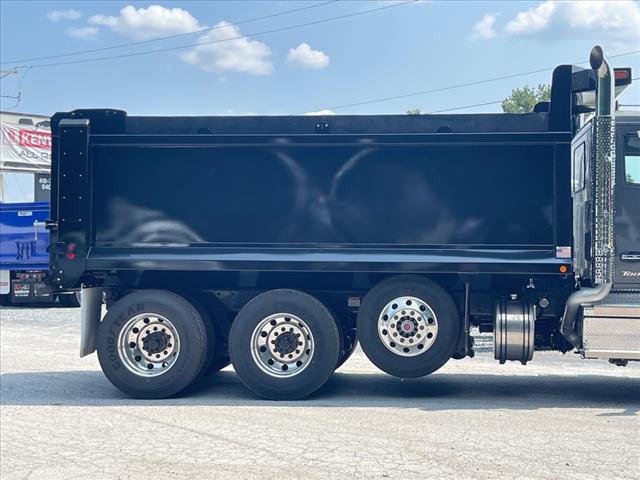 2025 Kenworth T880 Dump