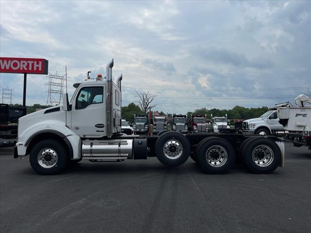 2025 Kenworth T880 Single Cab